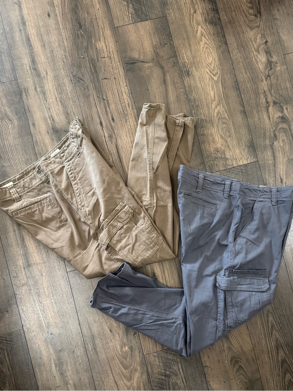 (x2) Wrangler Two-Tone Cargo Pants — Tan and Gray size 34W x 30-32L x2